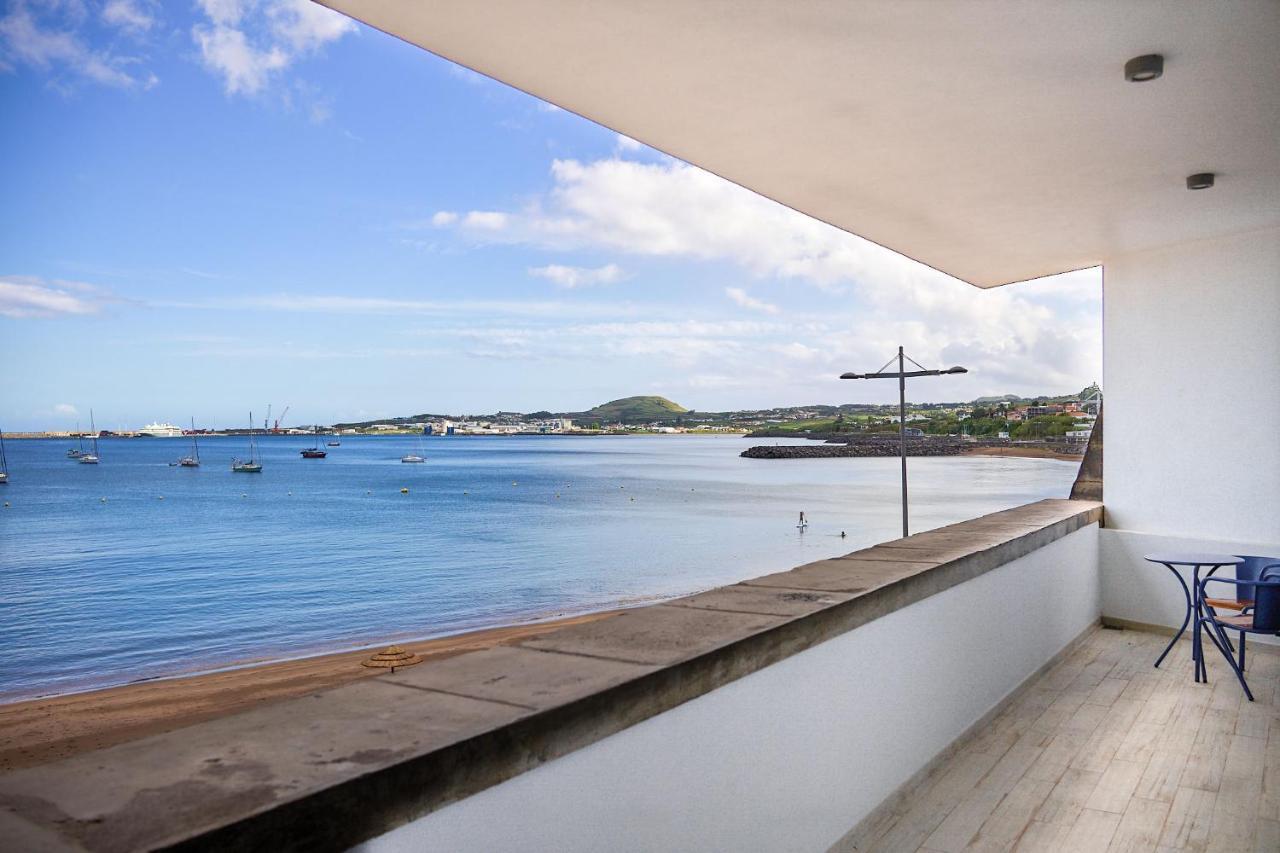 Facing Bay Hostel Praia da Vitoria Exterior photo