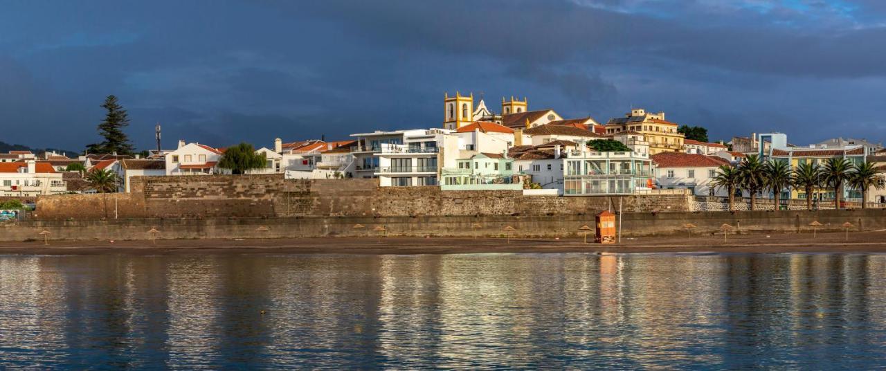 Facing Bay Hostel Praia da Vitoria Exterior photo