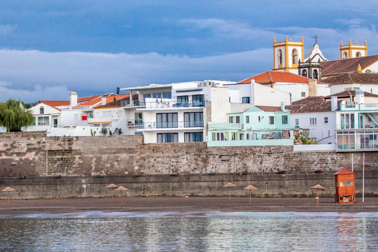 Facing Bay Hostel Praia da Vitoria Exterior photo